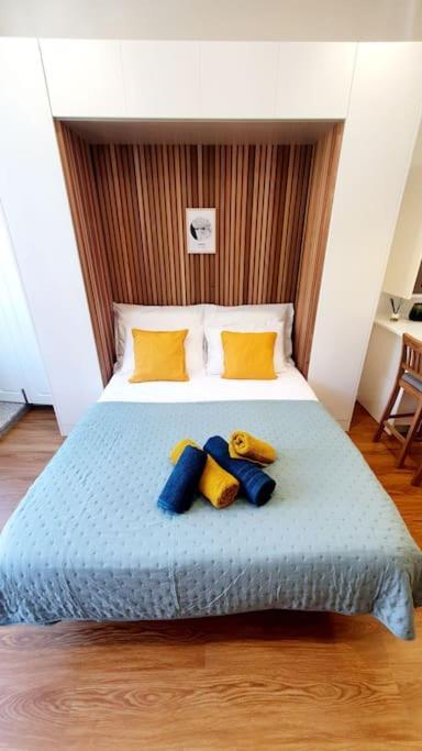 Famous Dreaming Studio Porto Exterior foto